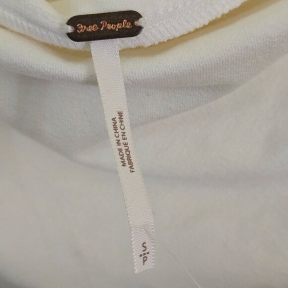 Free People NWT Rock With It Embroidered Knit Blouse Ivory Puff Sleeve Size S - Picture 10 of 11